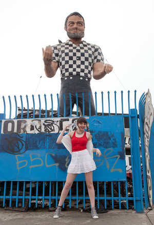 18 year old girl Emily Bender loses her virginity during sex on a leather sofa